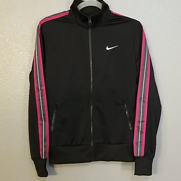 nike women's zipper jacket
